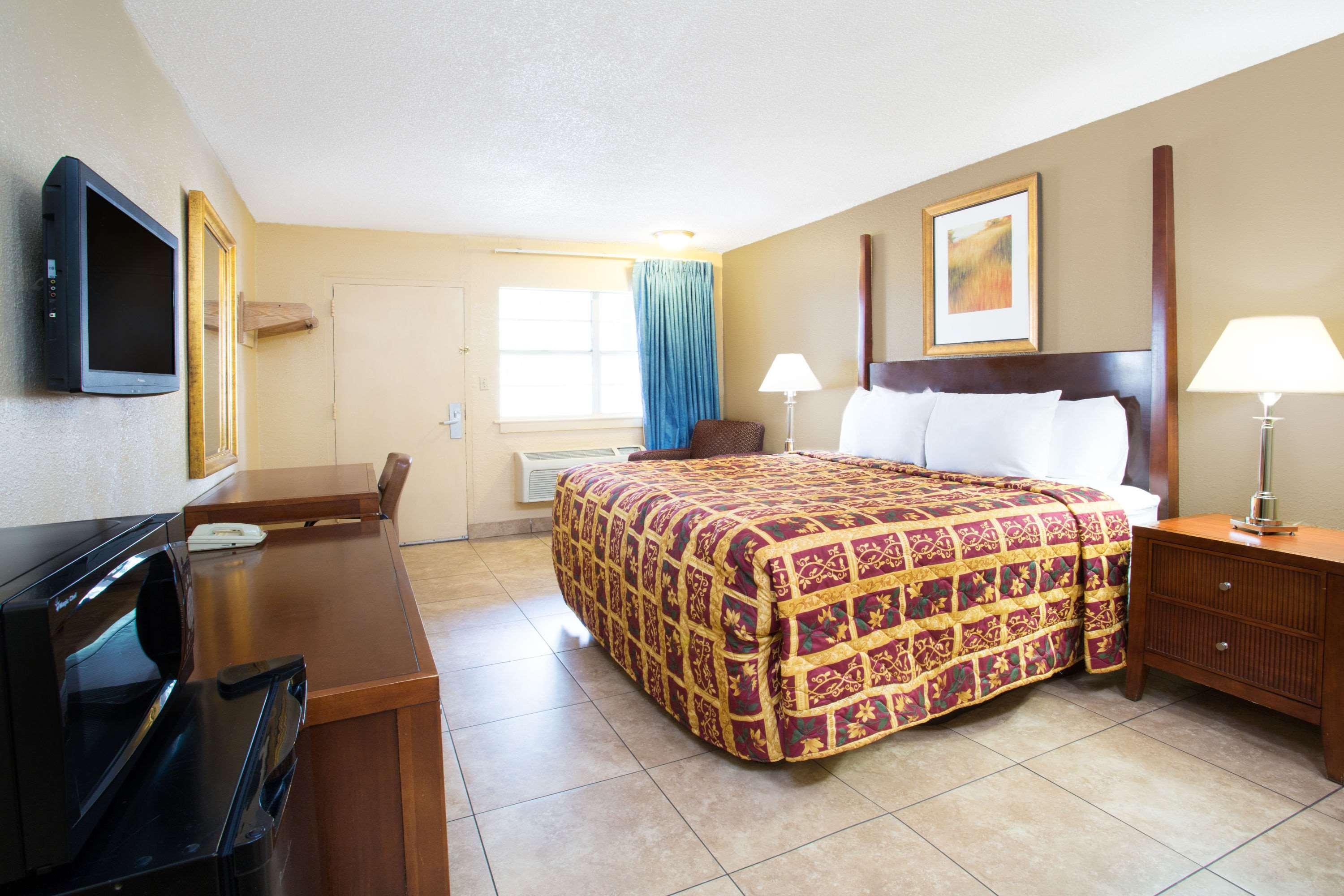 Knights Inn Orlando Oak Ridge Exterior photo