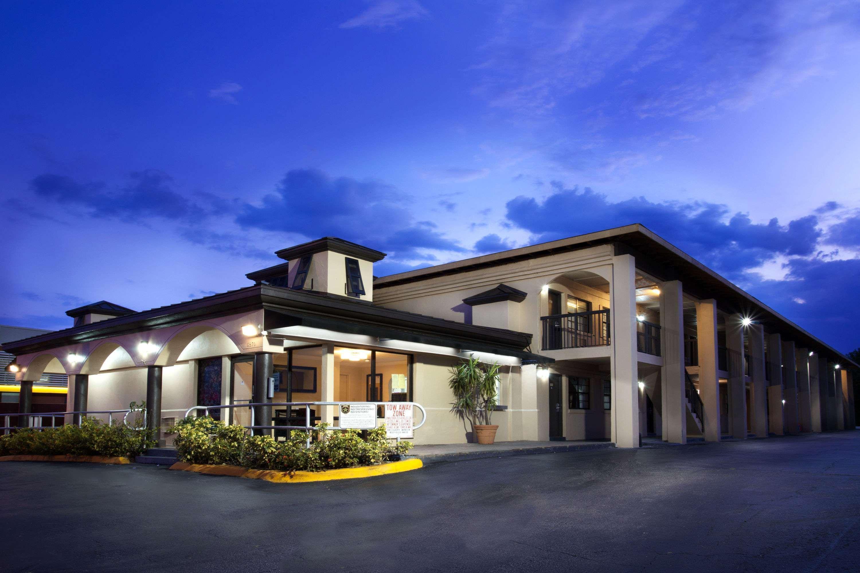 Knights Inn Orlando Oak Ridge Exterior photo